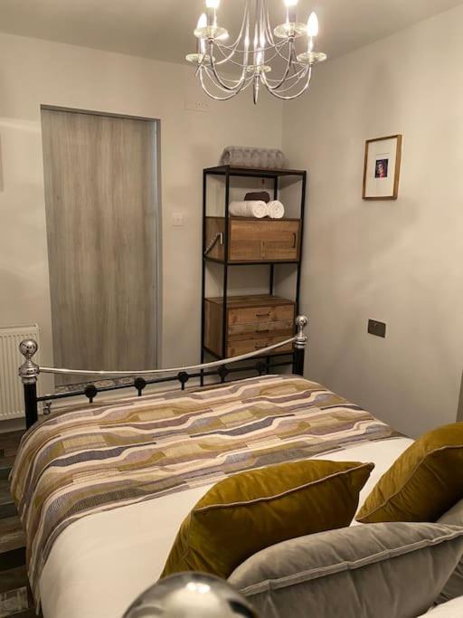 Mumbles - Modern Apartment With Panoramic Sea Views Oystermouth Εξωτερικό φωτογραφία